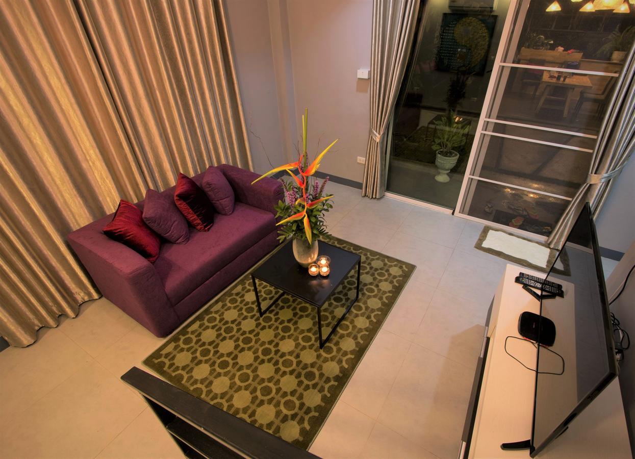 Hotel Casa Malee Chiang Mai Esterno foto